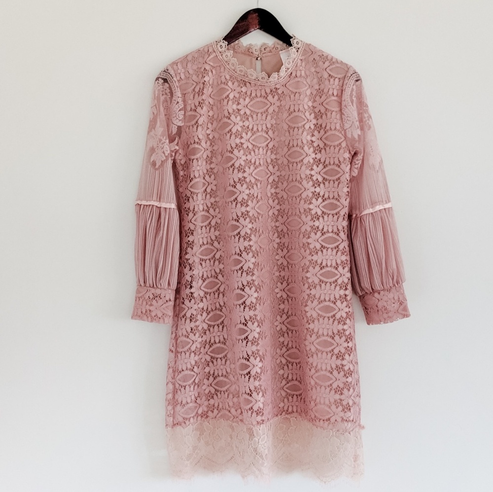 Mauve pink lace dress